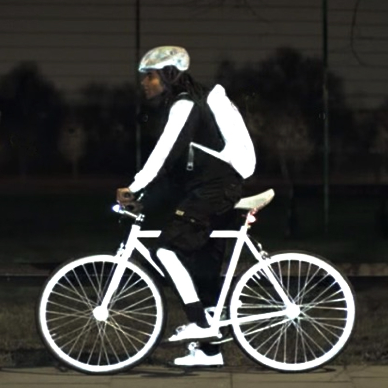 Albedo100 Spray Réfléchissant Pour Vélo Et Accessoires Reflective Spray 5 Albedo100 Spray Réfléchissant Pour Vélo Et Accessoires Reflective Spray – Image 3